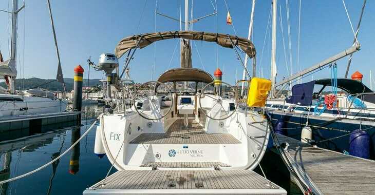 Chartern Sie segelboot in Monte Real Club de Yates de Baiona - Bavaria 34