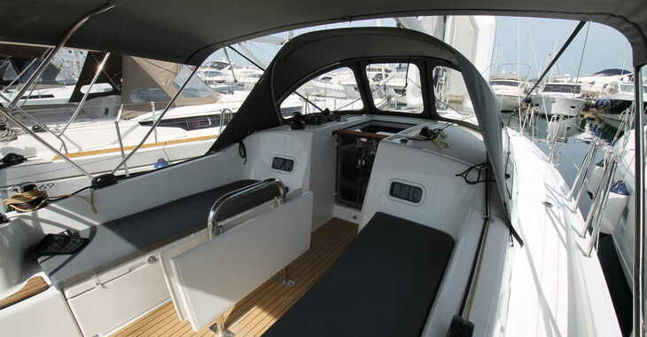 Chartern Sie segelboot in Marina Kornati - Sun Odyssey 380