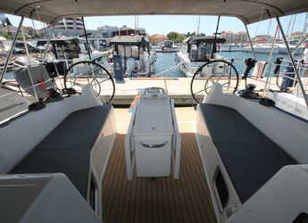 Alquilar velero en Marina Kornati - Sun Odyssey 410 - 3 cab.