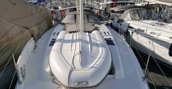 Rent a sailboat in Ece Marina - Hanse 455