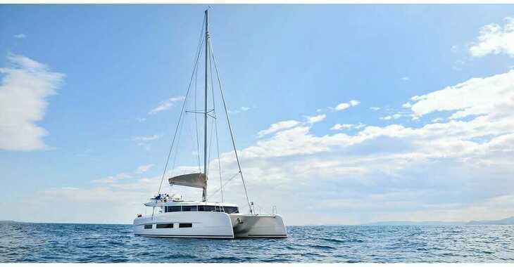 Rent a catamaran in Naousa Marina - Dufour 48