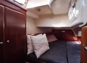 Alquilar velero en Kavala - Marina Perigialiou - Bavaria 42