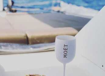 Alquilar catamarán en Nikiana Marina - Lagoon 450F