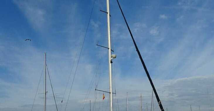 Rent a sailboat in Marina Alcaidesa - Bavaria 44