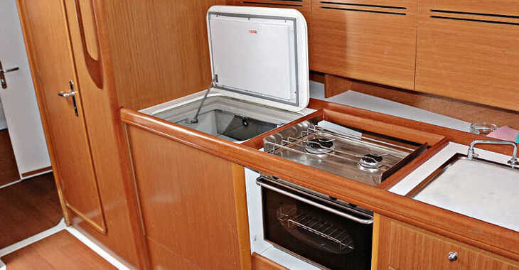 Chartern Sie segelboot in Poseidon Marina - Cyclades 393