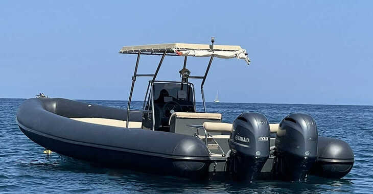 Rent a motorboat in Marina del Nettuno - Predator 950
