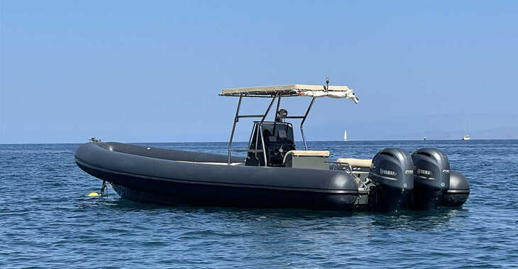 Louer bateau à moteur à Marina del Nettuno - Predator 950