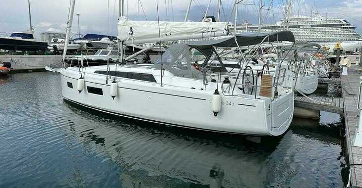 Rent a sailboat in Porto di Trapani - Oceanis 34.1