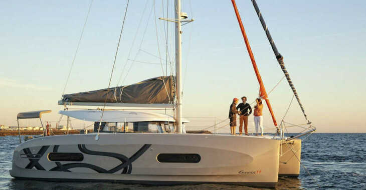 Rent a catamaran in La Maddalena (Cala Gavetta) - Excess 11