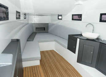 Chartern Sie motorboot in Porto Cervo - Pirelli 42