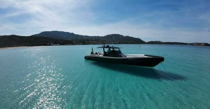 Chartern Sie motorboot in Porto Cervo - Black Shiver 120