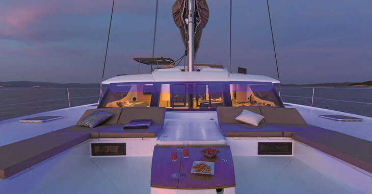 Rent a catamaran in Marina of Charles Ornano - Saba 50