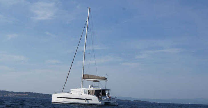 Rent a catamaran in Baie Ste Anne - Bali 4.5 - 4 + 2 cab.