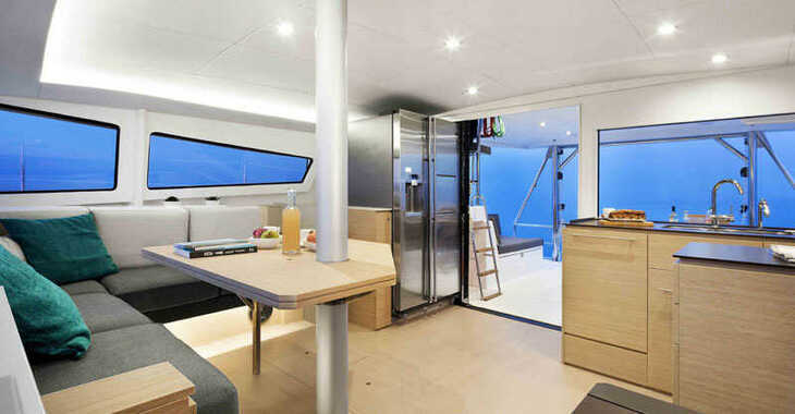 Rent a catamaran in Baie Ste Anne - Bali 4.5 - 4 + 2 cab.