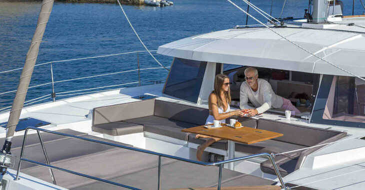 Rent a catamaran in Baie Ste Anne - Bali 4.5 - 4 + 2 cab.