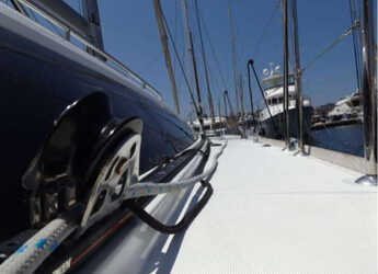 Chartern Sie segelboot in Kalkara Marina - Jeanneau 53