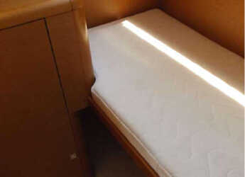 Chartern Sie segelboot in Kalkara Marina - Jeanneau 53