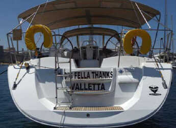 Chartern Sie segelboot in Kalkara Marina - Jeanneau 53