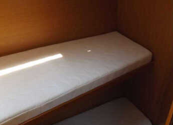 Chartern Sie segelboot in Kalkara Marina - Jeanneau 53