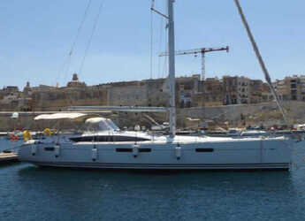 Chartern Sie segelboot in Kalkara Marina - Jeanneau 53