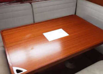 Chartern Sie segelboot in Kalkara Marina - Dufour 450 GL