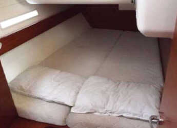 Chartern Sie segelboot in Kalkara Marina - Dufour 450 GL