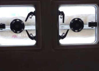 Chartern Sie segelboot in Kalkara Marina - Dufour 450 GL