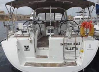 Chartern Sie segelboot in Kalkara Marina - Oceanis 50 Family