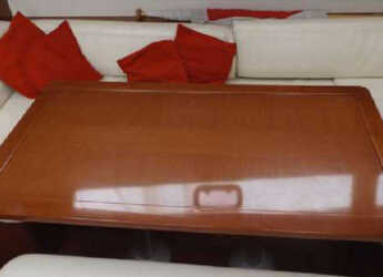 Chartern Sie segelboot in Kalkara Marina - Oceanis 50 Family