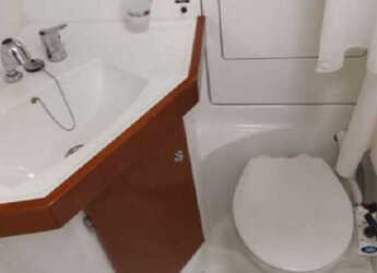 Chartern Sie segelboot in Kalkara Marina - Oceanis 50 Family