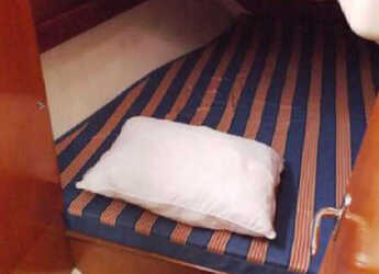 Chartern Sie segelboot in Kalkara Marina - Dufour 365