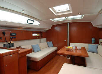 Chartern Sie segelboot in Kalkara Marina - Beneteau 43.4