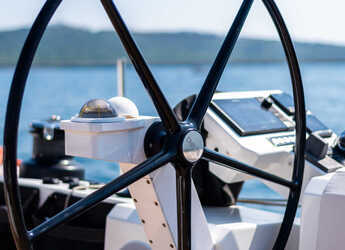 Louer voilier à Marina Kastela - CNB 76