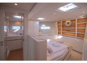 Louer voilier à Marina Kastela - CNB 76