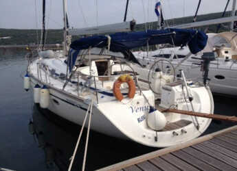 Rent a sailboat in Marina Kremik - Bavaria 46