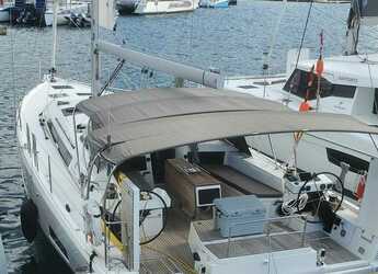 Rent a sailboat in Frenchtown Marina - Dufour 470 - 4 cab.