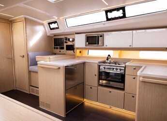 Rent a sailboat in Real Club Náutico de Palma - Bavaria C46 - 5 cab.