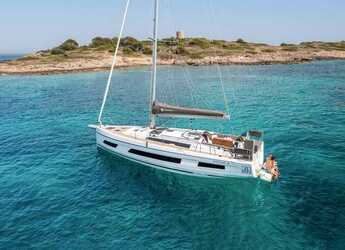 Rent a sailboat in Marina Kornati - Dufour 41 Performance - 3 cab.