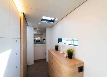 Alquilar catamarán en Marina Mandalina - Vaan R4 Electric