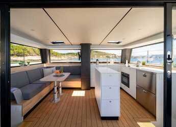 Alquilar catamarán en Marina Mandalina - Vaan R4 Electric