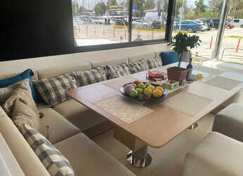 Rent a catamaran in Alimos Marina - Bali 5.8 - 6 + 2 cab.