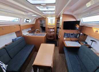 Alquilar velero en Marina Sukosan (D-Marin Dalmacija) - Bavaria Cruiser 37 - 3 cab.