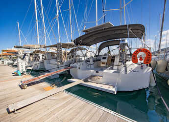 Rent a sailboat in D-Marin Marina Lefkas - Bavaria C42