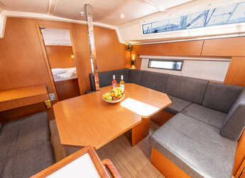 Rent a sailboat in D-Marin Marina Lefkas - Bavaria C42