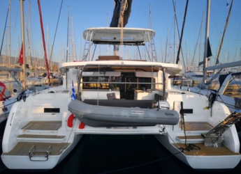Rent a catamaran in Alimos Marina - Lagoon 46 - 4 + 2 cab.