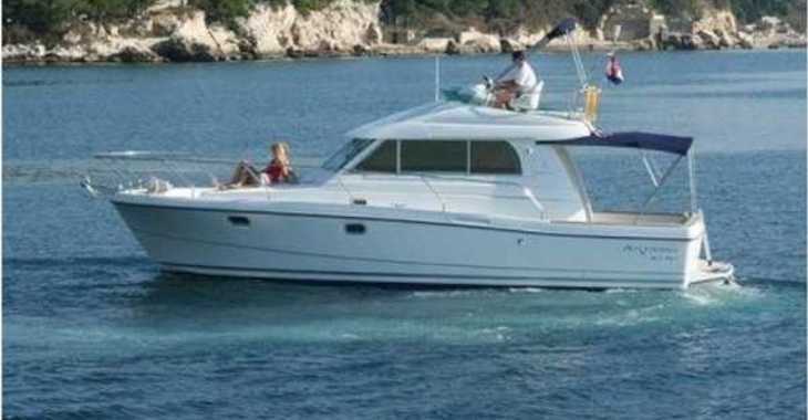 Rent a motorboat in Marina el Portet de Denia - Antares