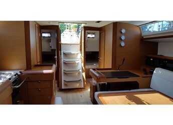 Alquilar velero en Marina di Cannigione - Sun Odyssey 519