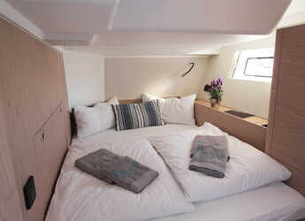 Alquilar velero en Olympic Marine - First 53