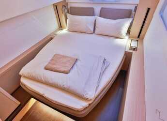 Alquilar catamarán en Porto Montenegro - Lagoon 46 