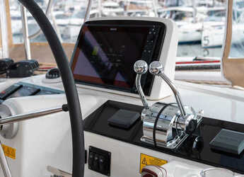 Alquilar catamarán en Porto Montenegro - Lagoon 46 